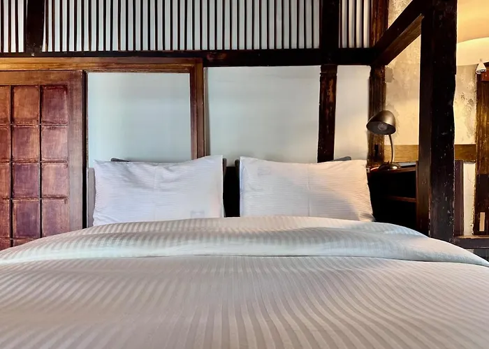 Apartment Modern Heritage Stay, Namsan, Station