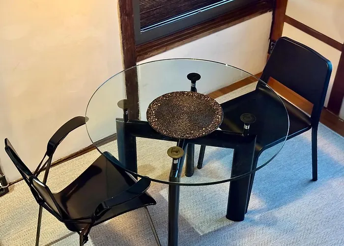 Apartment Modern Heritage Stay, Namsan, Station *
