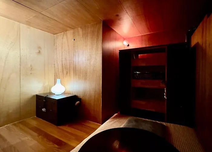 Apartment Modern Heritage Stay, Namsan, Station